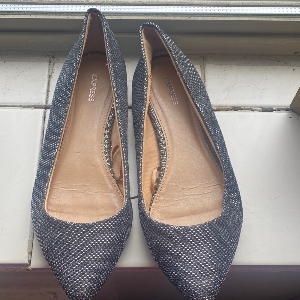 Express Women's Black Pumps